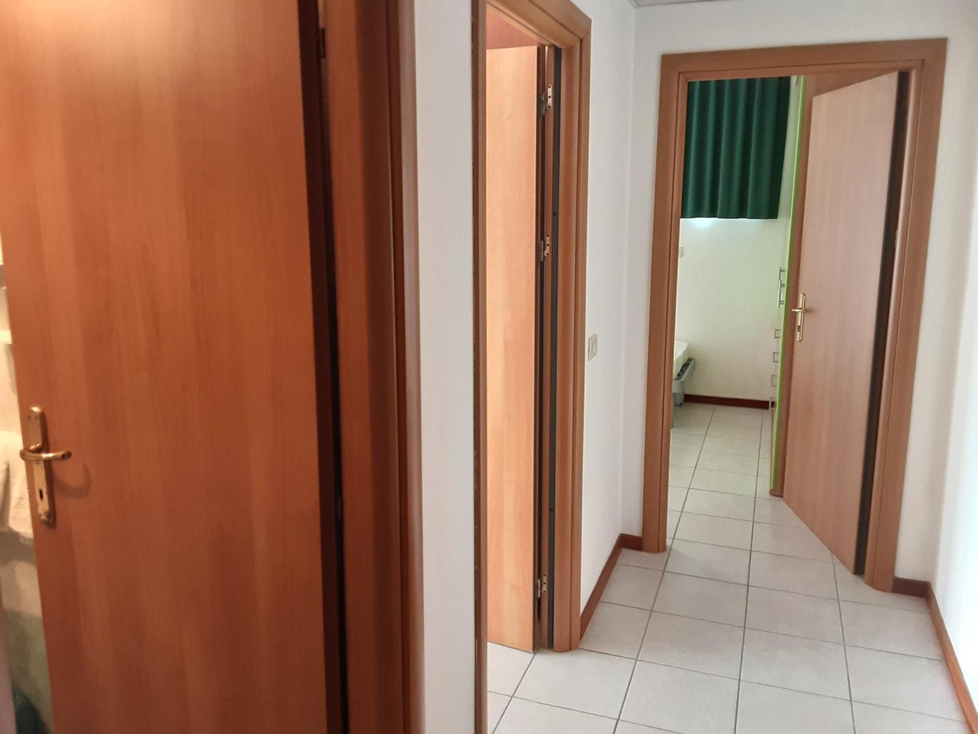 Hotel Florida Лимоне сул Гарда Екстериор снимка